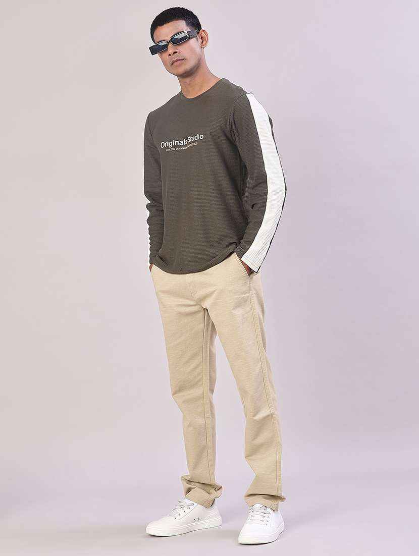 men solid mid rise flat front casual trouser - 22037581 -  Standard Image - 4