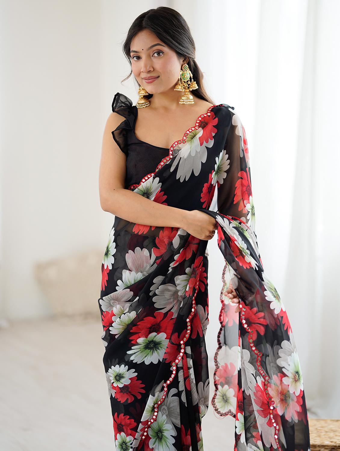 women floral printed saree with blouse - 22037765 - Standard Image - 4