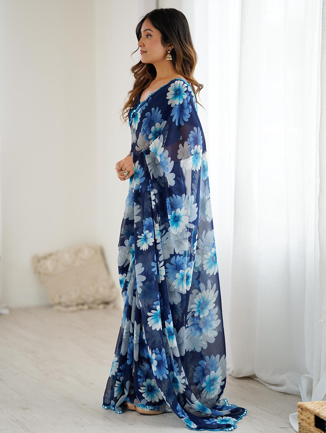 women floral printed saree with blouse - 22037766 - Standard Image - 4
