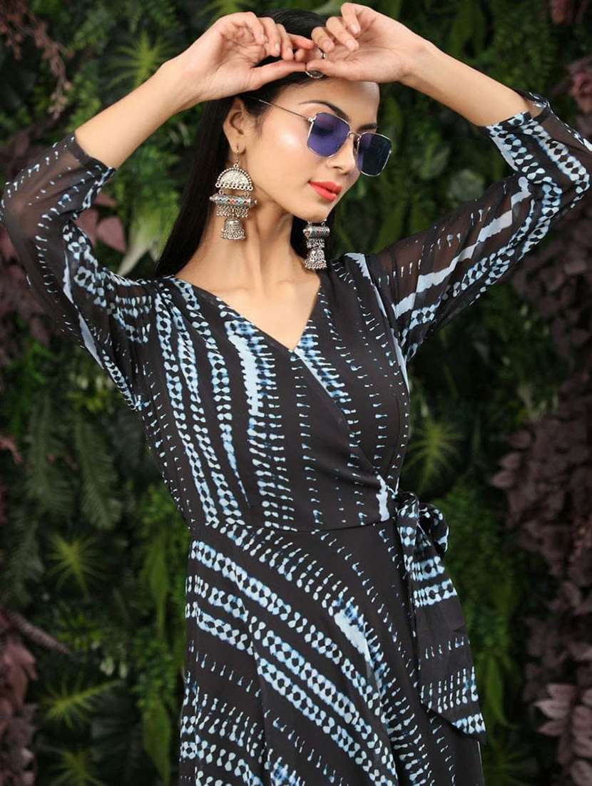women printed long sleeve fit & flare dress - 22037774 -  Standard Image - 4