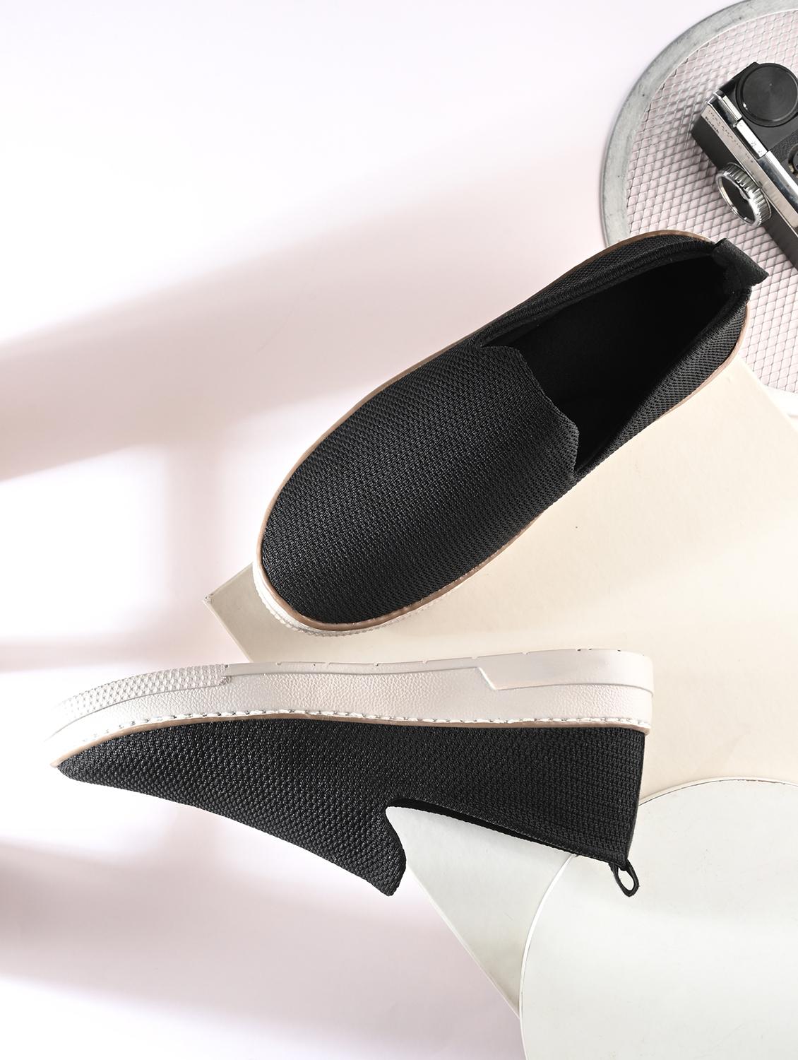 men black slip on loafer - 22037842 - Zoom Image - 0