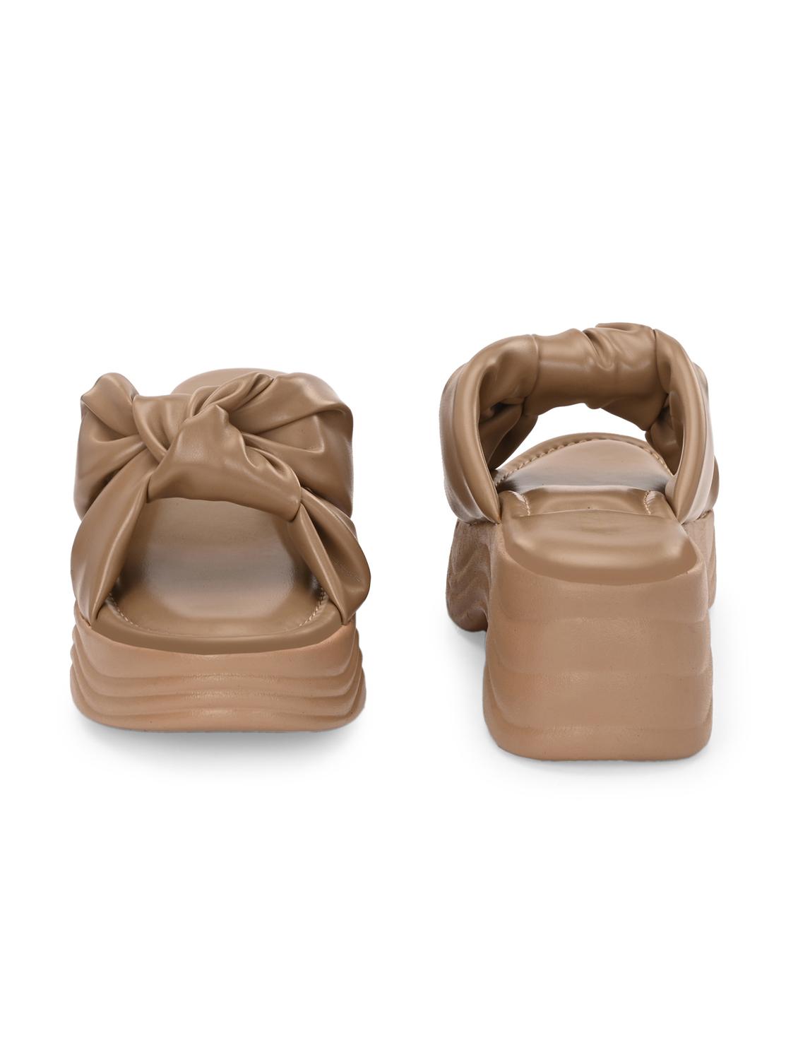 women beige slip on wedge - 22037850 - Standard Image - 4
