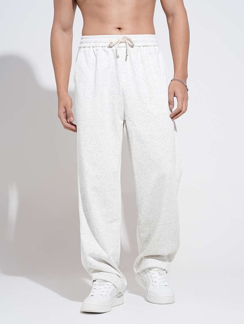 men solid mid rise loose fit track pant - 22038032 -  Standard Image - 4