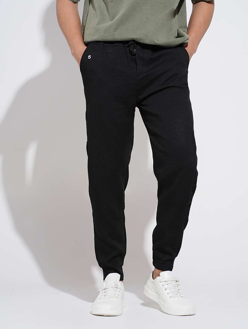 men black solid mid rise regular fit jogger - 22038073 - Zoom Image - 0