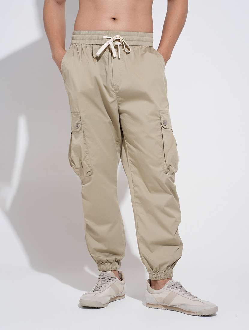 men solid low rise relaxed fit jogger - 22038088 -  Standard Image - 1
