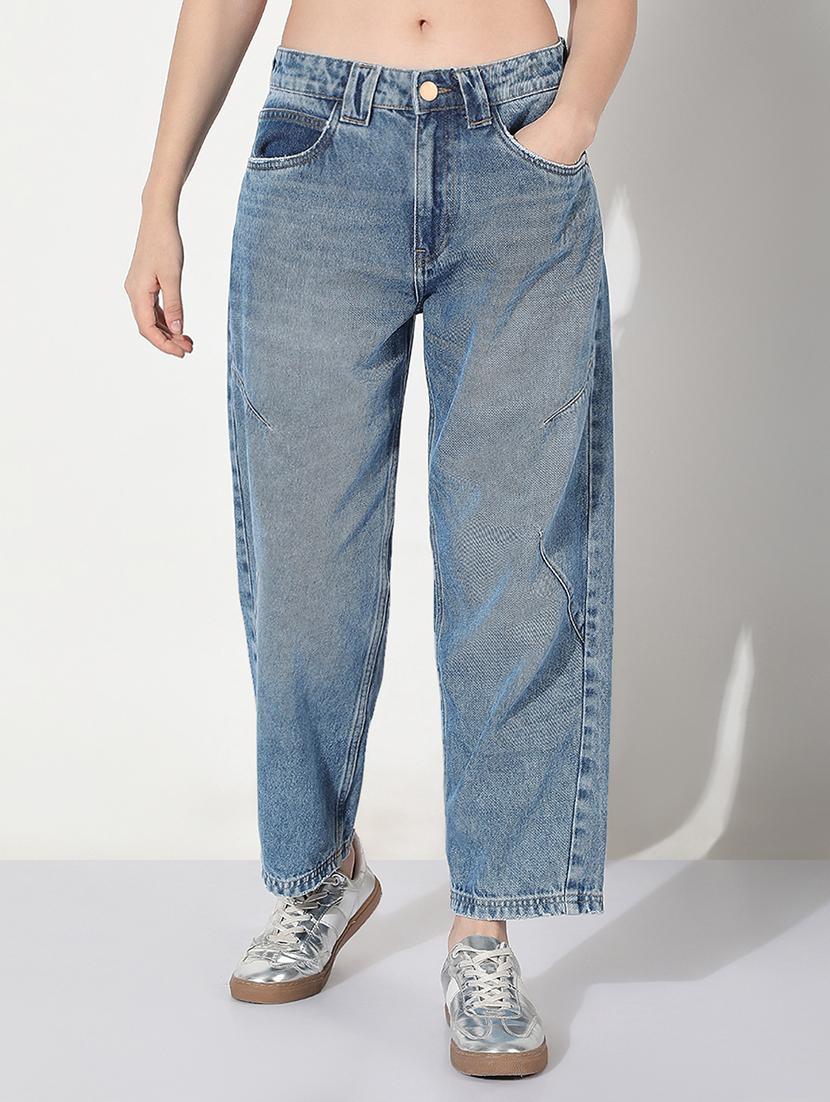 women washed mid rise straight jean - 22038232 - Standard Image - 1