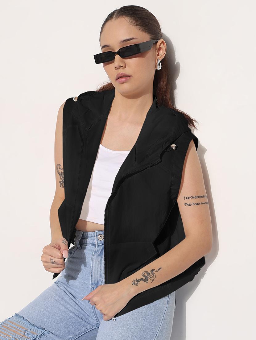 women solid sleeveless hooded windcheter jacket