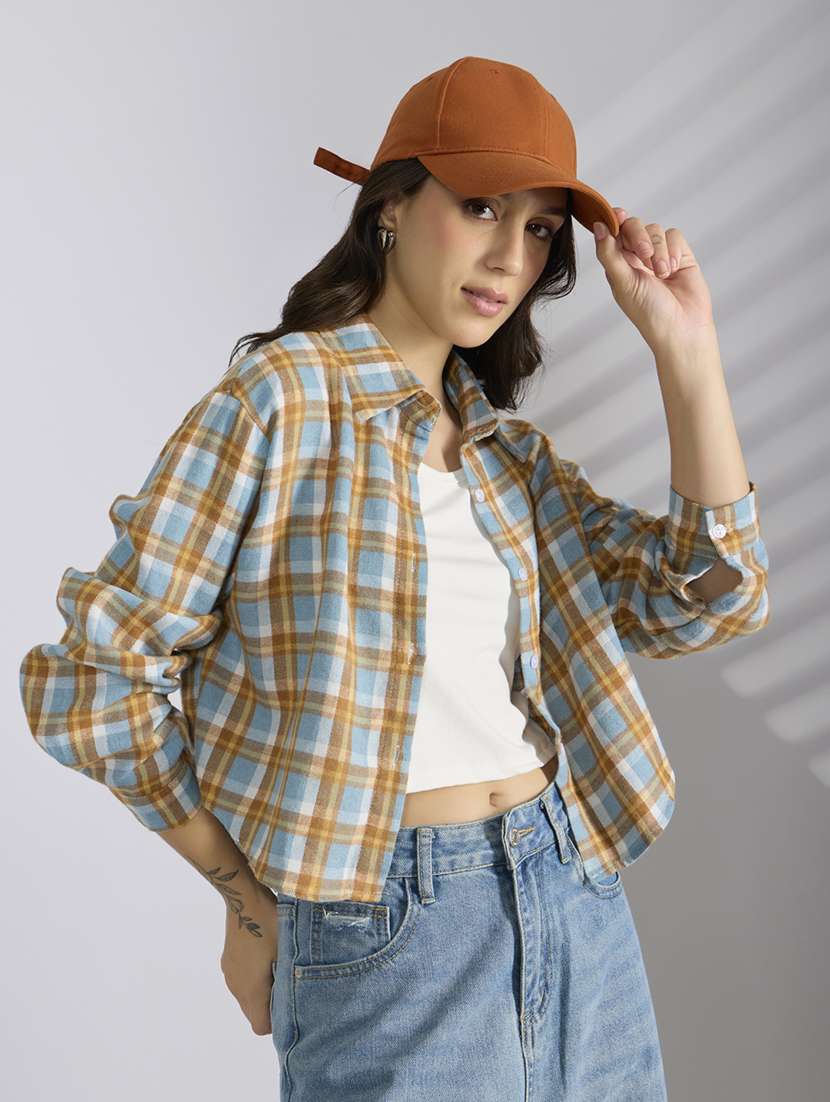 women chckered collared long sleeve shirt