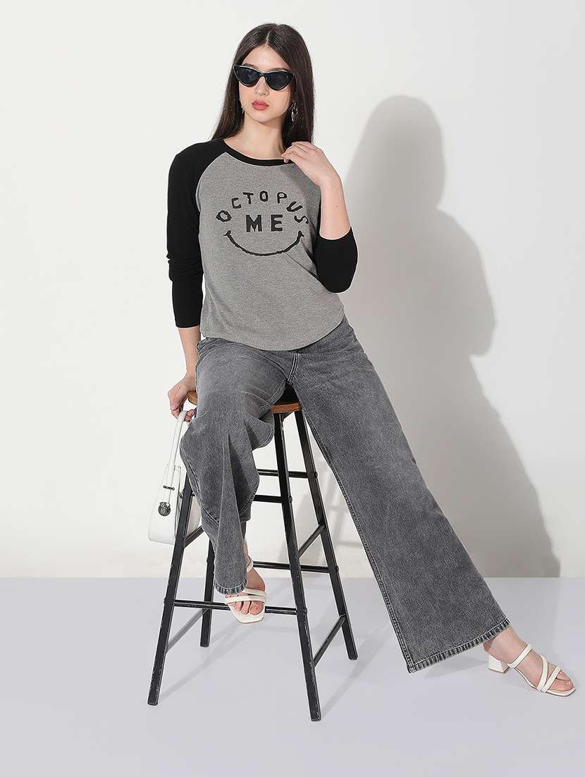 women color blocked long sleeve top - 22038311 - Standard Image - 4