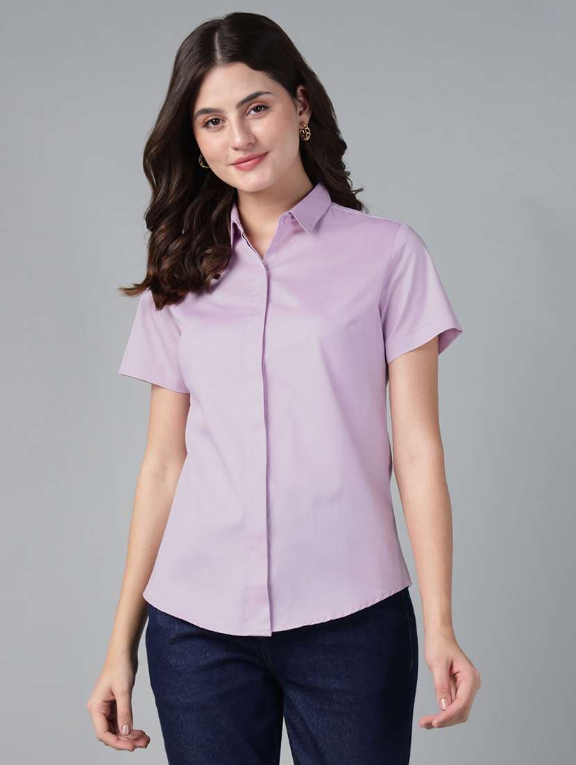 women solid collared short sleeve shirt
