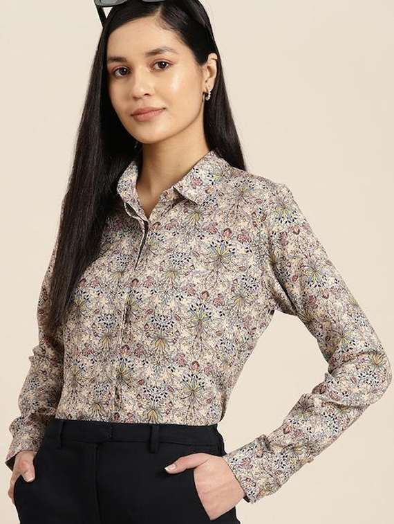 women printed collared long sleeves regular shirt