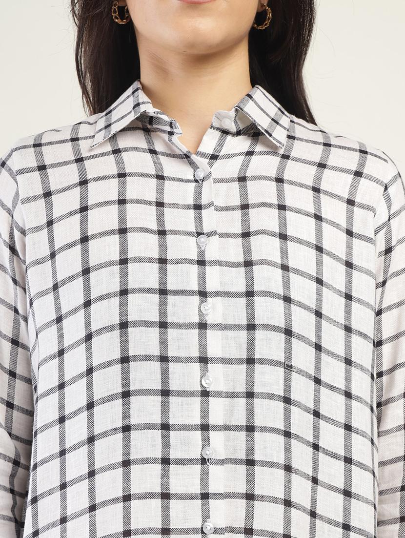 women checkered collared long sleeves shirt - 22038819 - Standard Image - 4