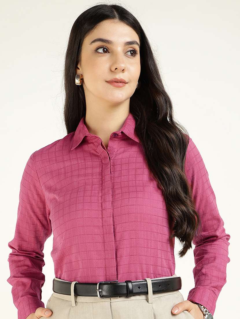 women checkered collared long sleeves shirt