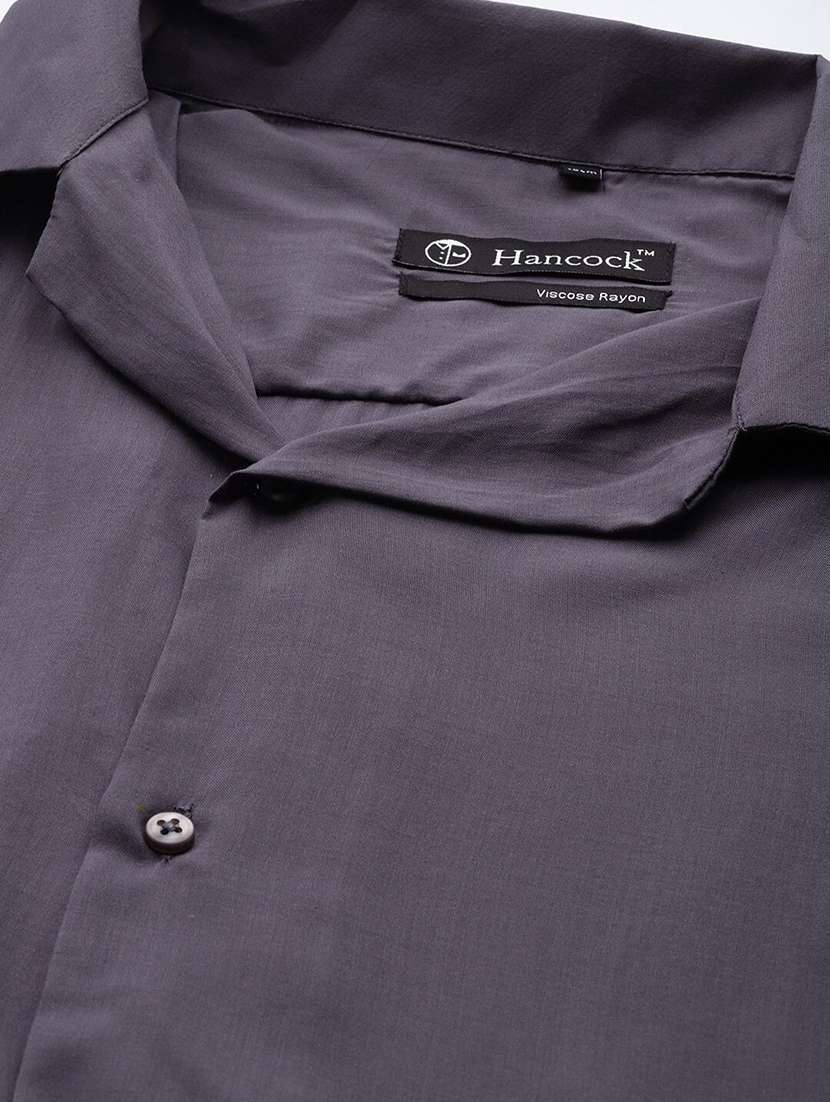 men solid cuban collared short sleeve loose fit shirt - 22038913 -  Standard Image - 4