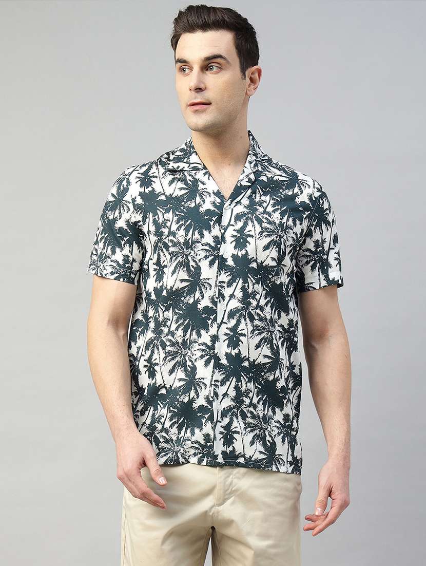 men printed cuban collared short sleeve shirt - 22039004 -  Standard Image - 1