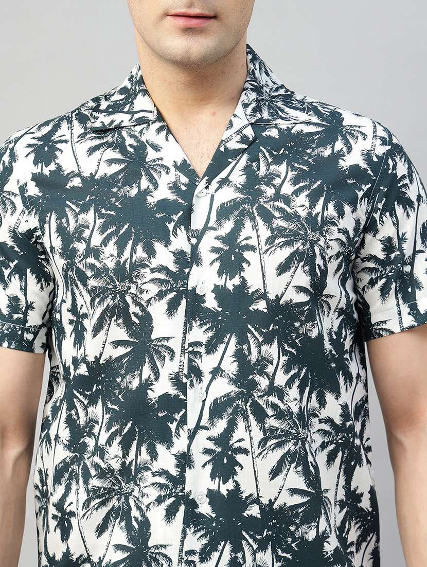 men printed cuban collared short sleeve shirt - 22039004 -  Standard Image - 4