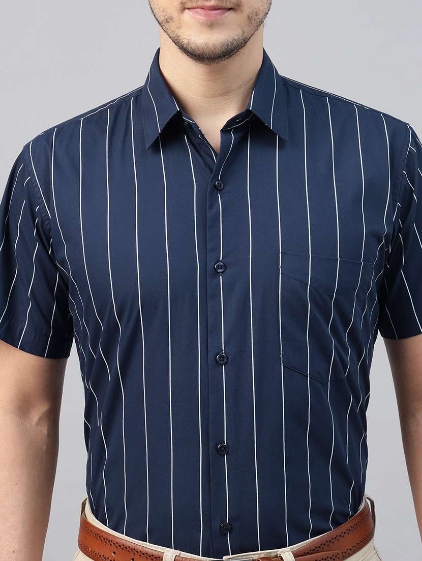 men striped collared short sleeve shirt - 22039466 -  Standard Image - 4