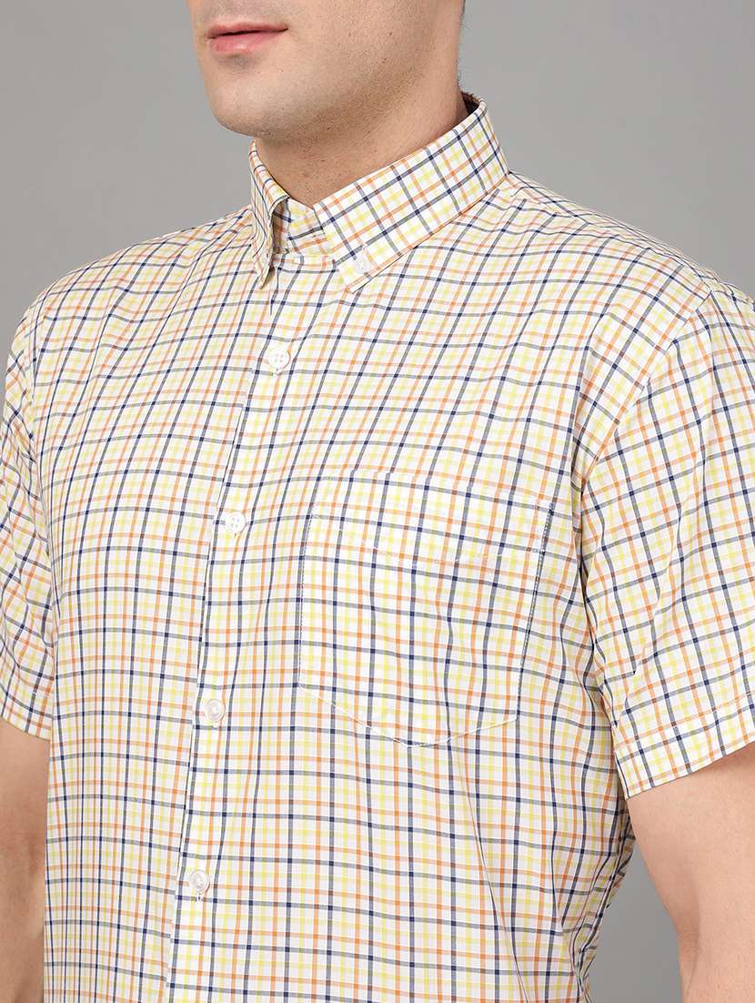 men checkered collared short sleeve shirt - 22039636 -  Standard Image - 4