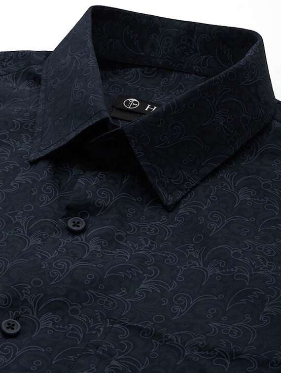 men printed collared long sleeve shirt - 22039710 - Standard Image - 4