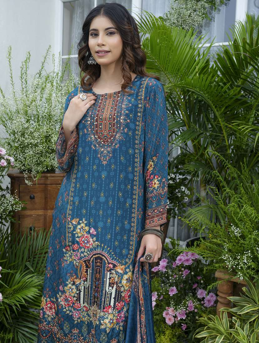 women printed kurta and pant with dupatta set - 22039755 - Standard Image - 4