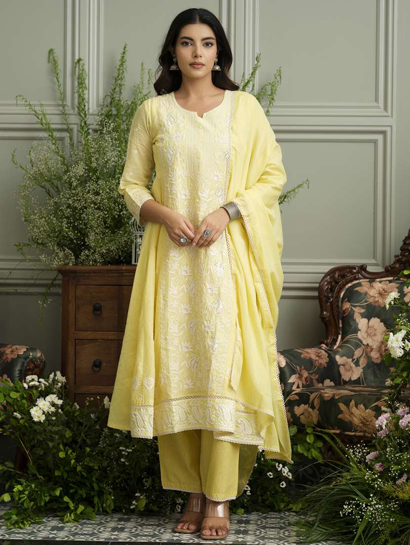 women embroidered kurta and pant with dupatta set