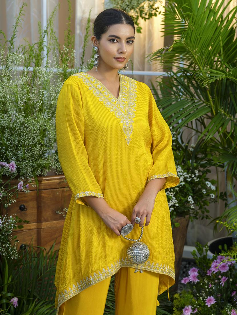 women embroidered three quarter sleeve ethnic co-ord set - 22039784 -  Standard Image - 1