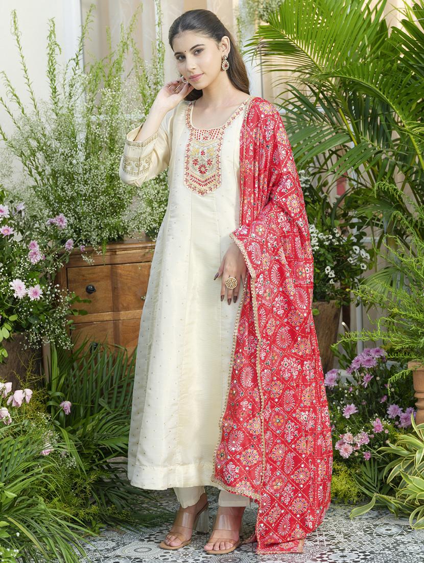 women embroidered kurta and pant with dupatta set - 22039793 - Standard Image - 1
