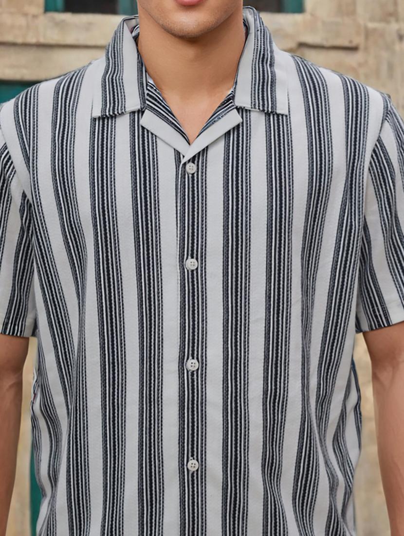 men striped cuban collared loose fit shirt - 22039806 - Standard Image - 4
