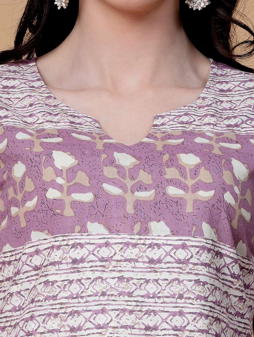 women printed three quarter sleeve flared kurti - 22039819 - Standard Image - 4
