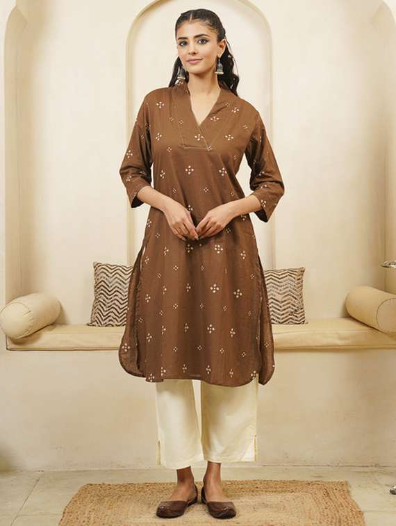 women printed three quarter sleeve straight kurta - 22040891 -  Standard Image - 4