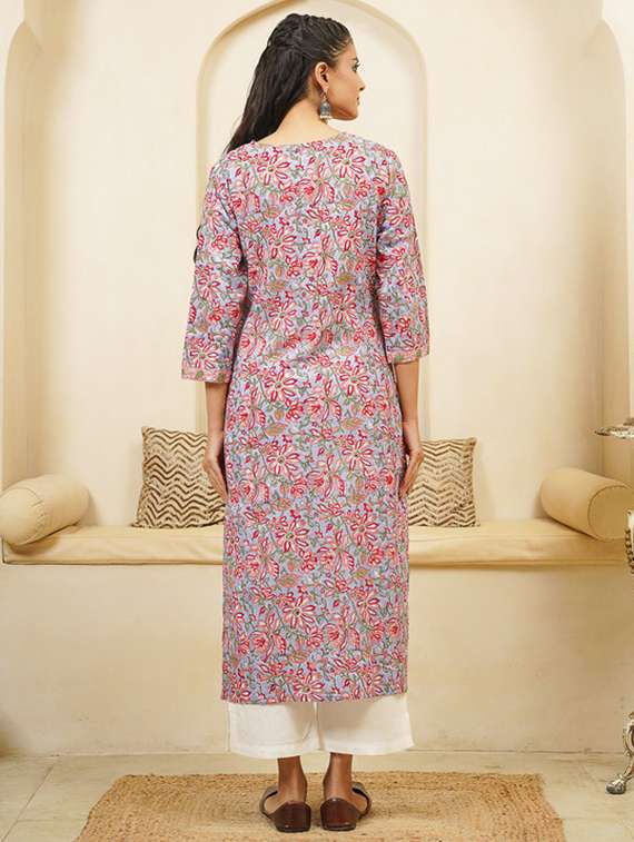 women printed three quarter sleeve straight kurta - 22040895 - Standard Image - 4