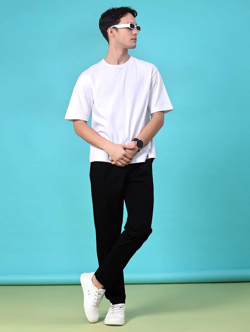 men plain mid rise full length jeans - 22040965 - Standard Image - 4