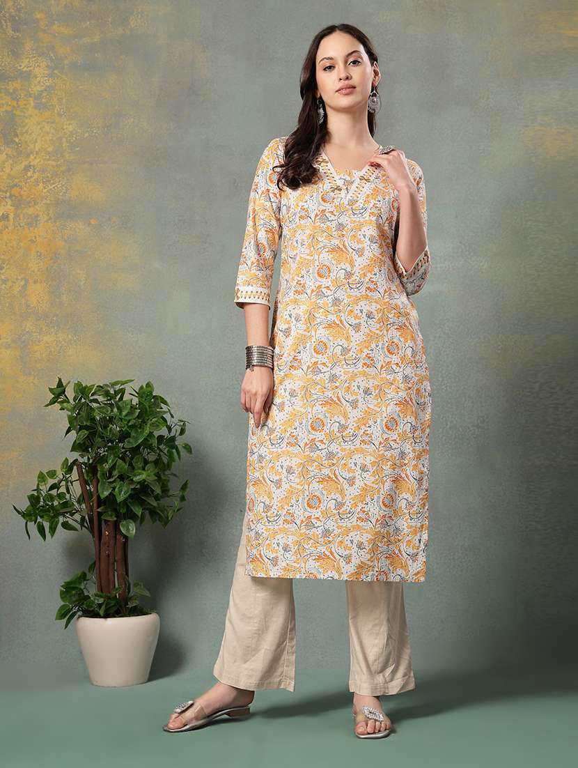 women printed three quarter sleeve straight kurta