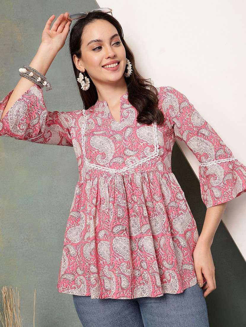 women printed three quarter sleeve tiered kurti
