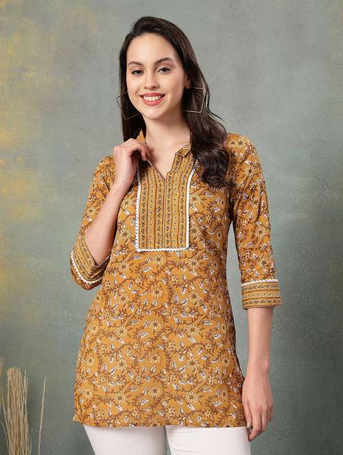 women printed three quarter sleeve straight kurti - 22041028 -  Standard Image - 0