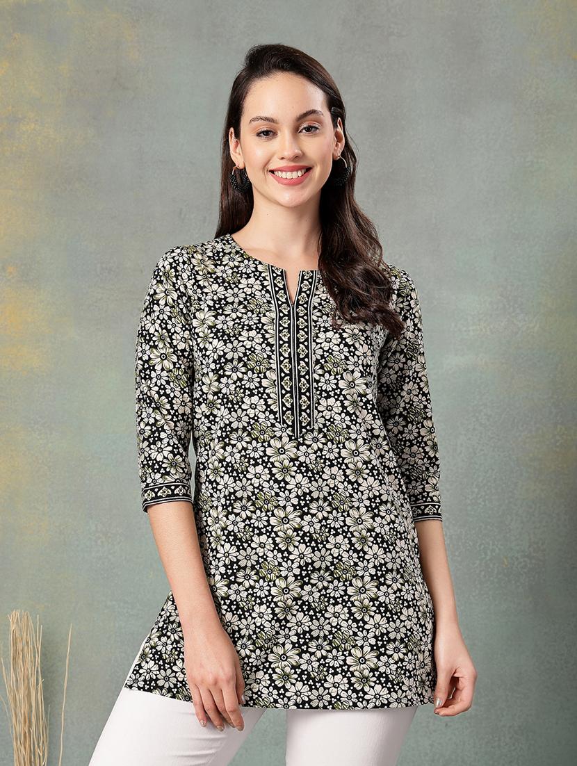 women printed three quarter sleeve straight kurti - 22041033 - Standard Image - 1