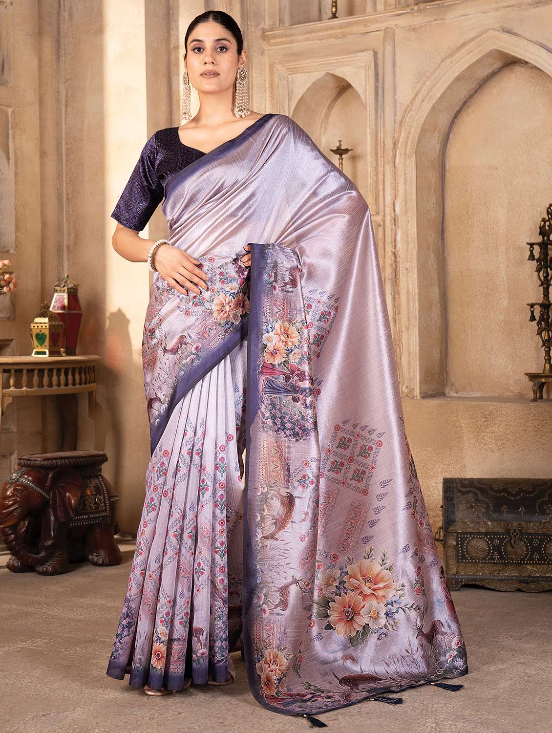 women printed casual wear saree with blouse