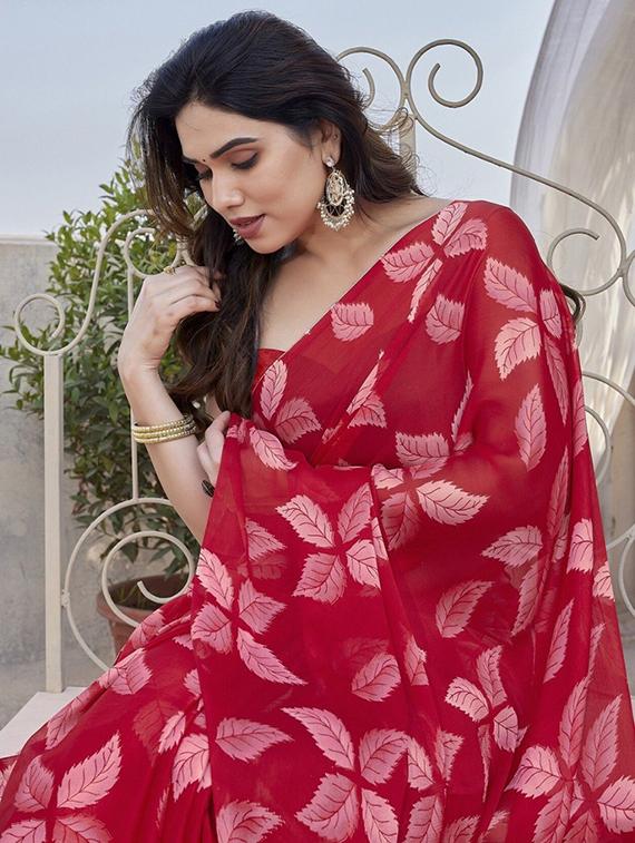 women printed casual wear saree with blouse - 22041090 - Standard Image - 4