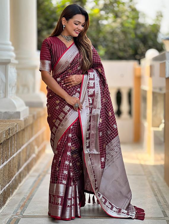 women self design banarasi saree with blouse - 22041096 - Standard Image - 1