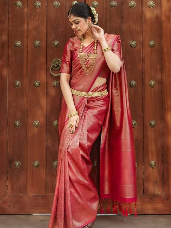 women self design banarasi saree with blouse - 22041110 -  Standard Image - 1