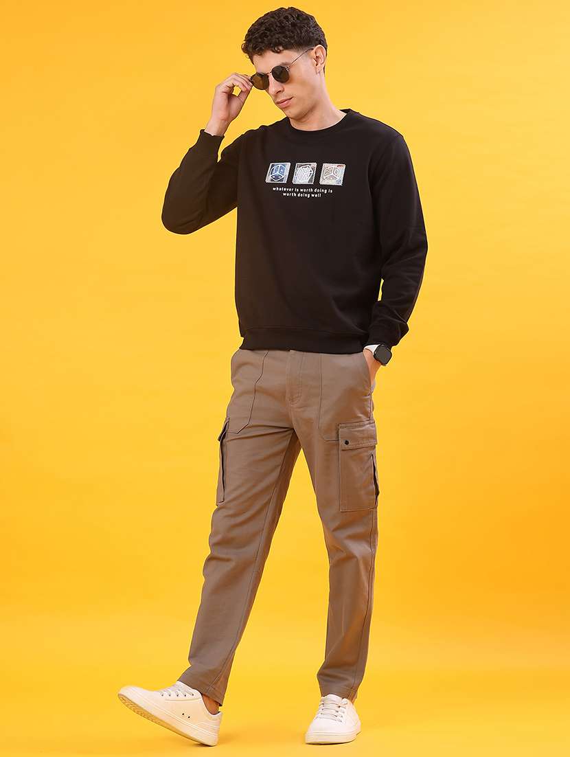 men solid mid rise cargo - 22041197 -  Standard Image - 4