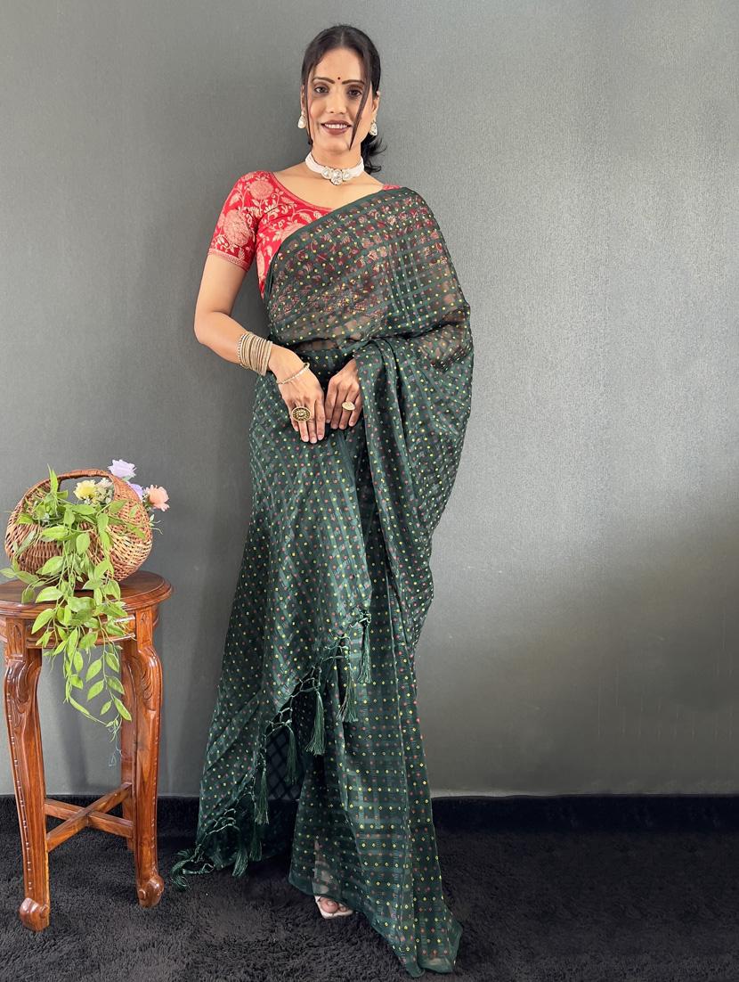 women bandhani printed saree with blouse - 22041433 - Standard Image - 1