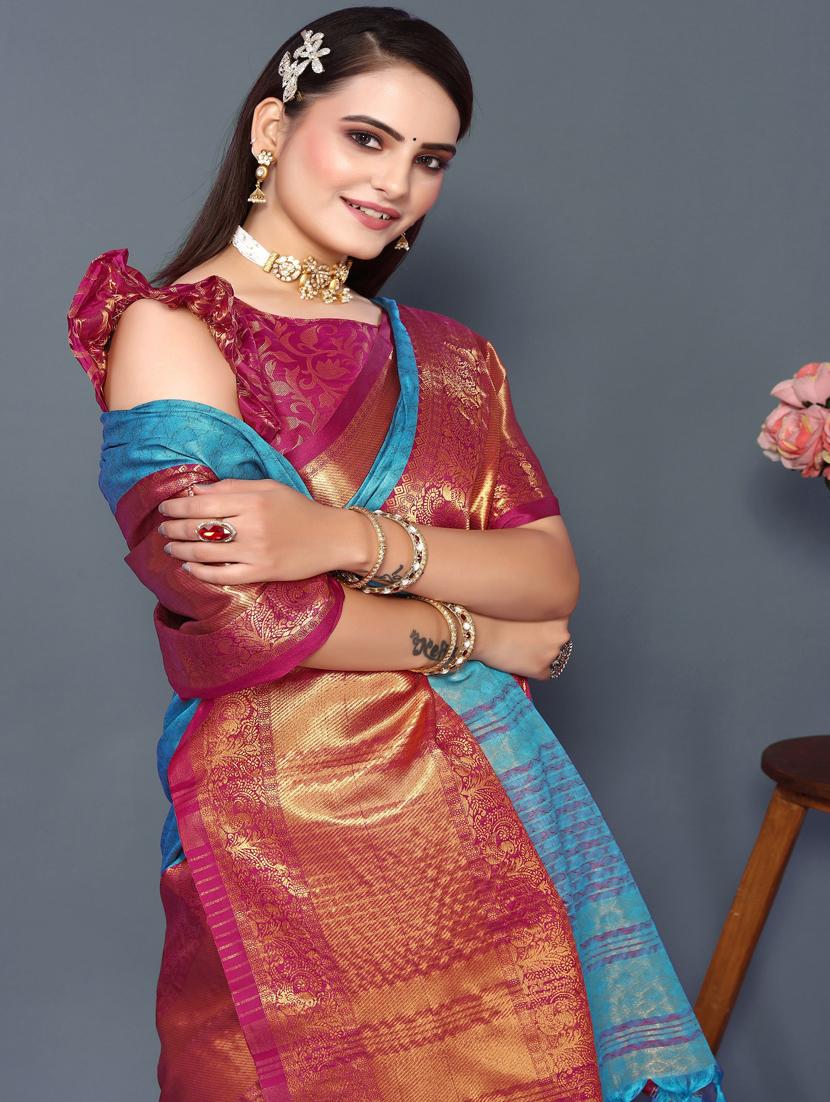 women self design bordered saree with blouse - 22041519 - Standard Image - 4