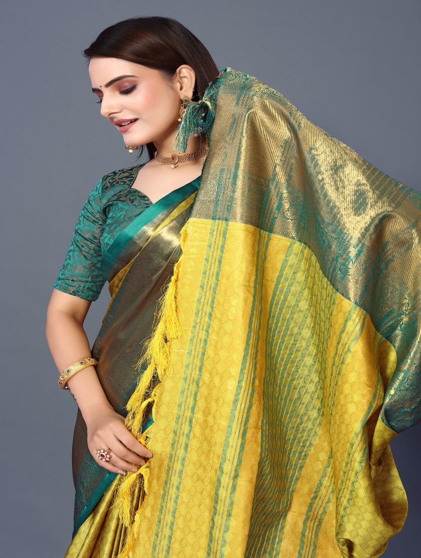 women self design bordered saree with blouse - 22041522 - Standard Image - 4