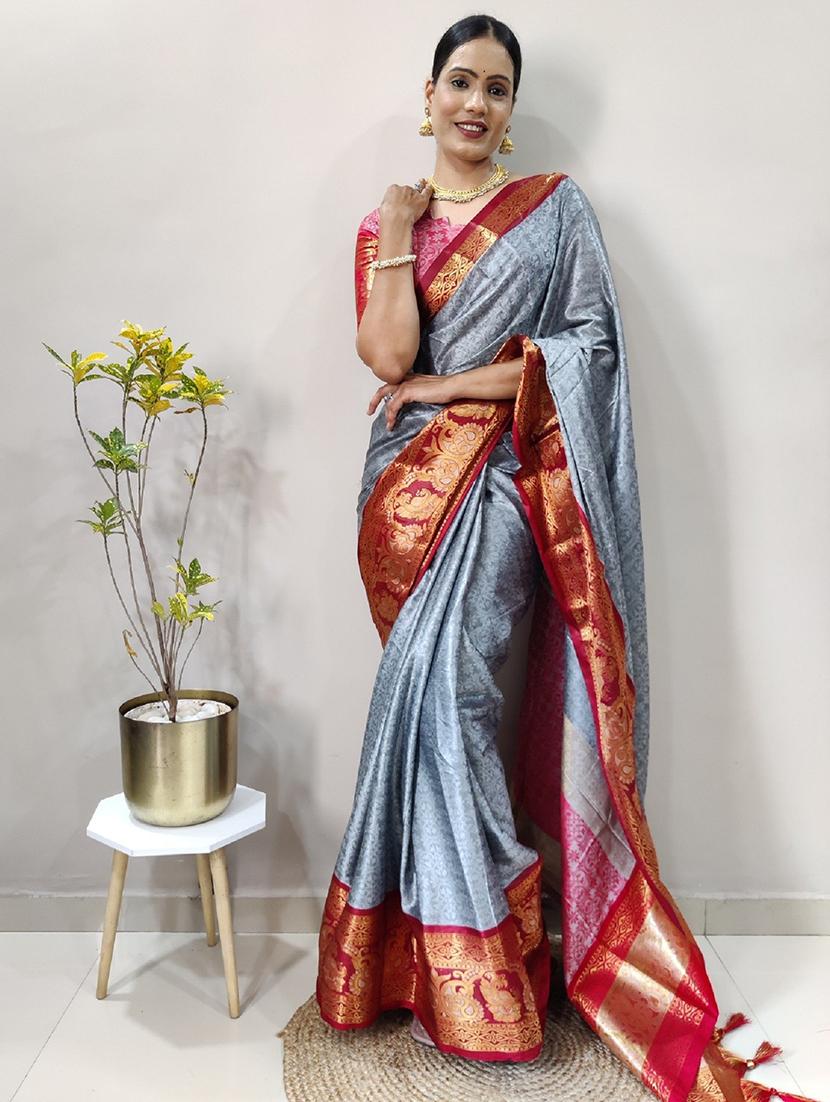 women self design bordered saree with blouse - 22041585 - Standard Image - 1