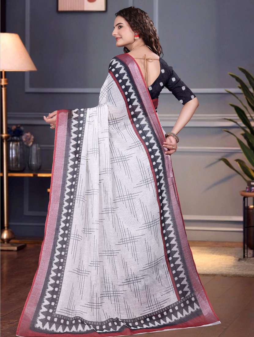 women printed casual wear saree with blouse - 22041604 - Standard Image - 4