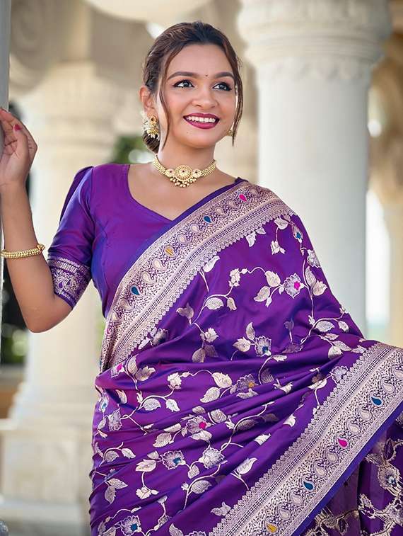 women self design banarasi saree with blouse - 22041607 - Standard Image - 1