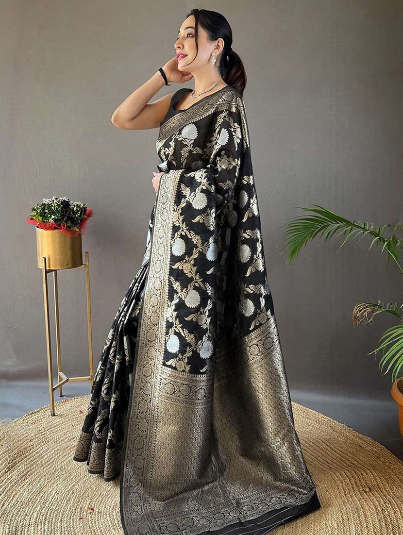 women self design banarasi saree with blouse - 22041699 -  Standard Image - 1