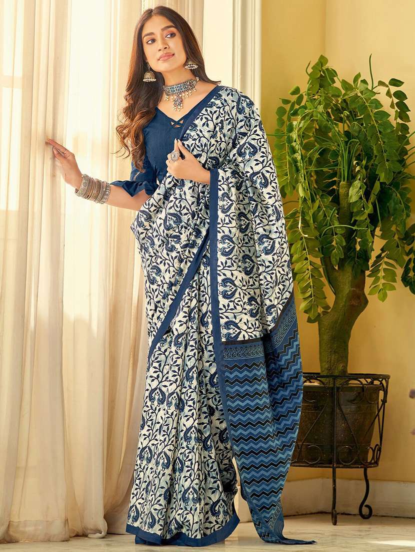 women printed casual wear saree with blouse