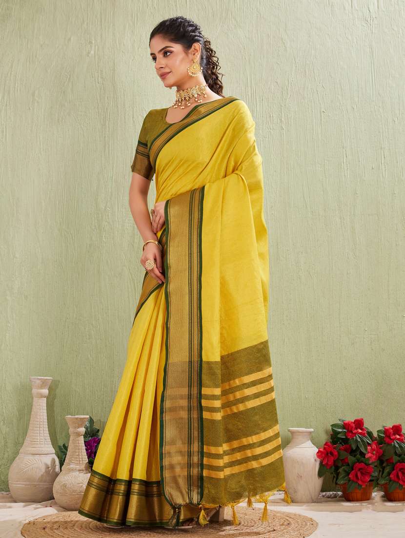 women solid with bordered saree with blouse - 22041728 -  Standard Image - 1